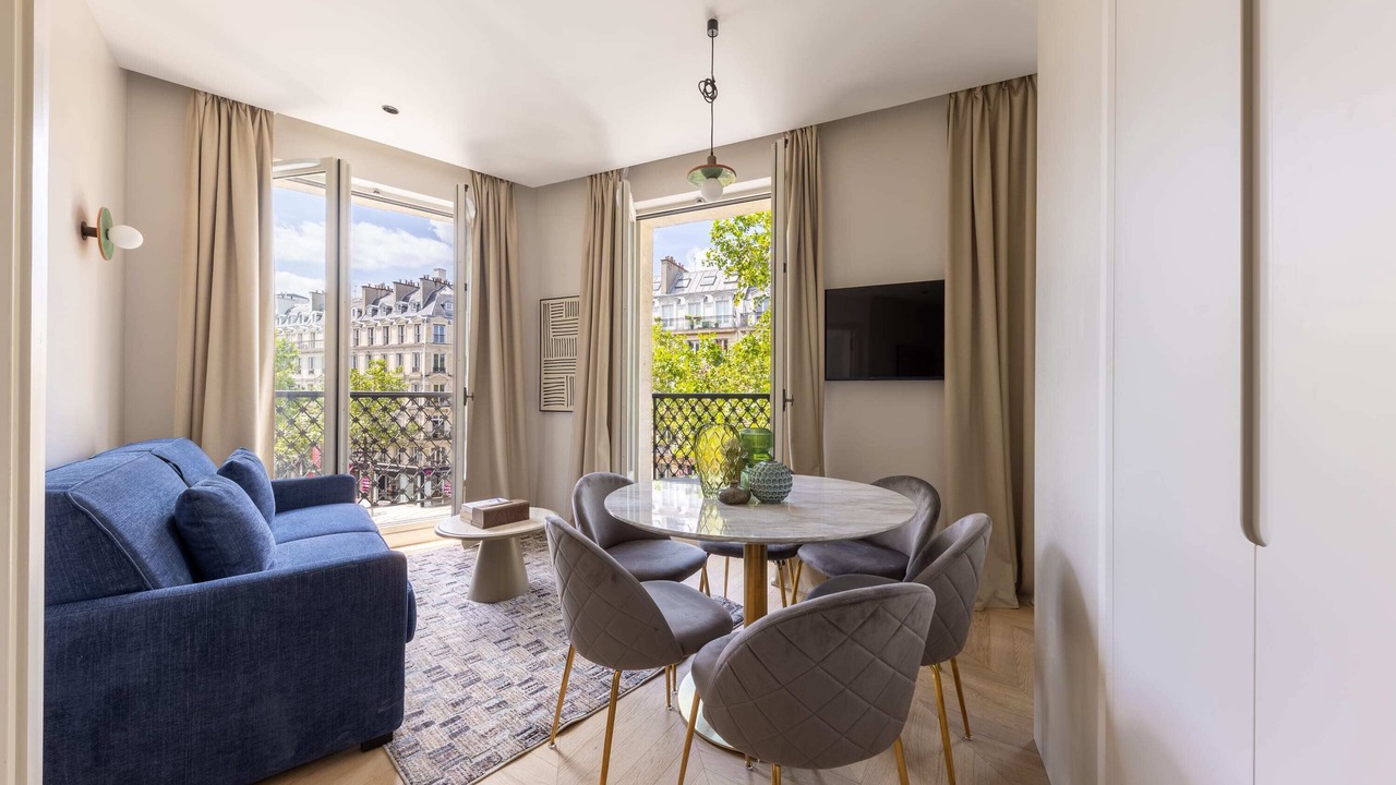 Photo of Livingroom in Arts-et-Metiers