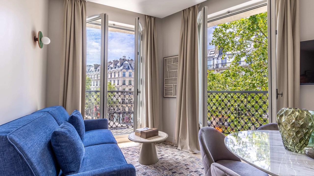 Photo of Livingroom in Arts-et-Metiers
