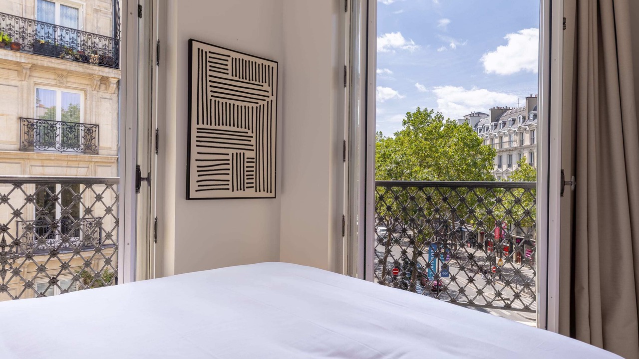 Photo of Bedroom in Arts-et-Metiers