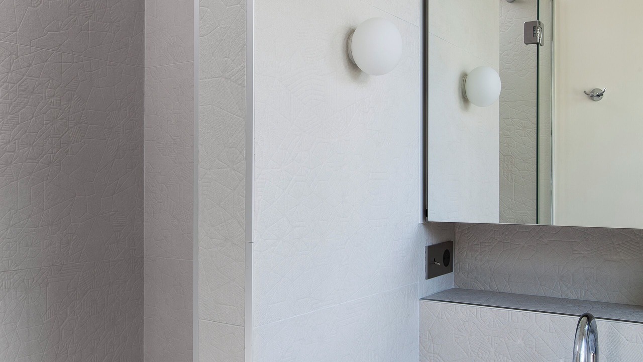 Photo of Bathroom in Saint-Merri