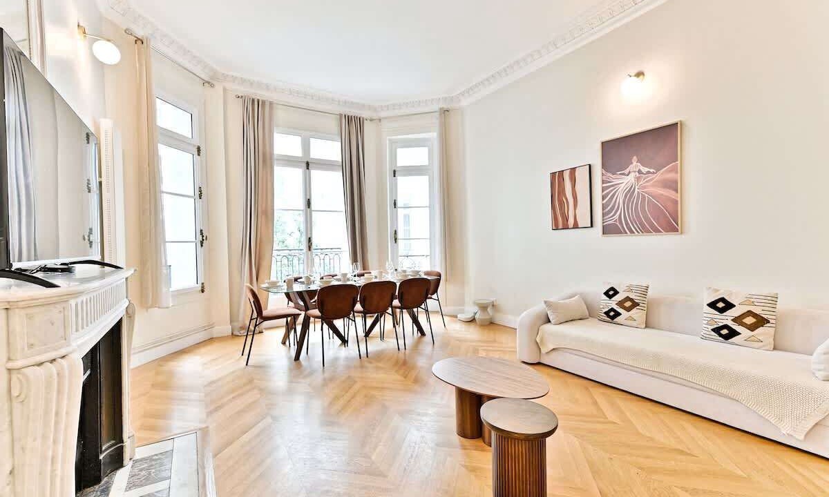 Photo of Livingroom in Porte-Dauphine