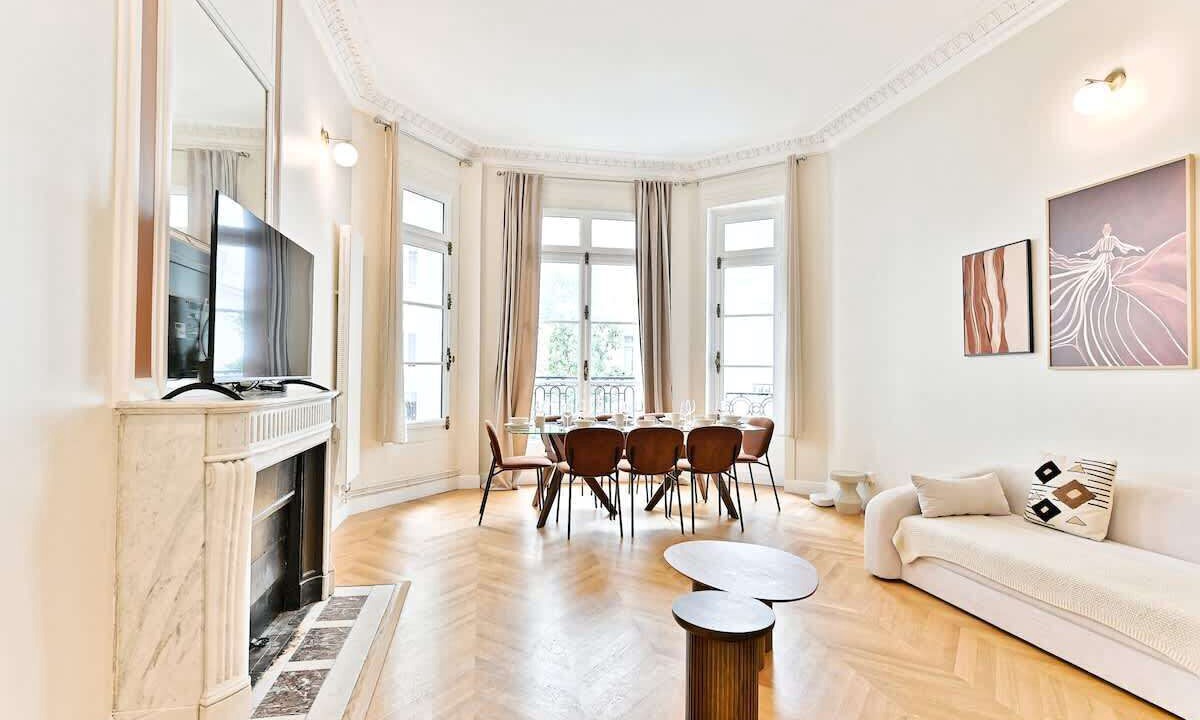 Photo of Livingroom in Porte-Dauphine