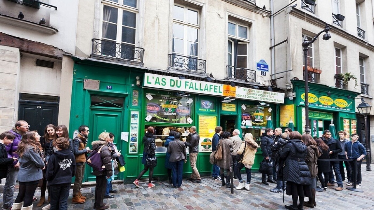 Photo of Others in Marais