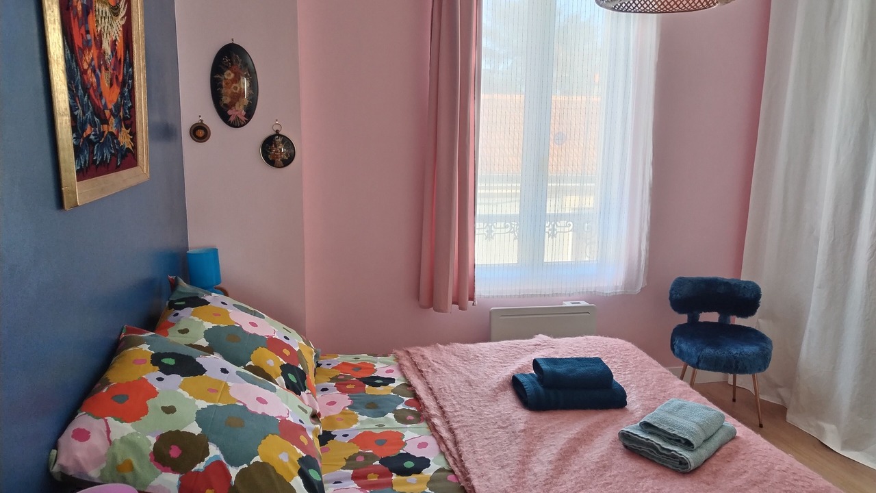 Photo of Bedroom in Esbly