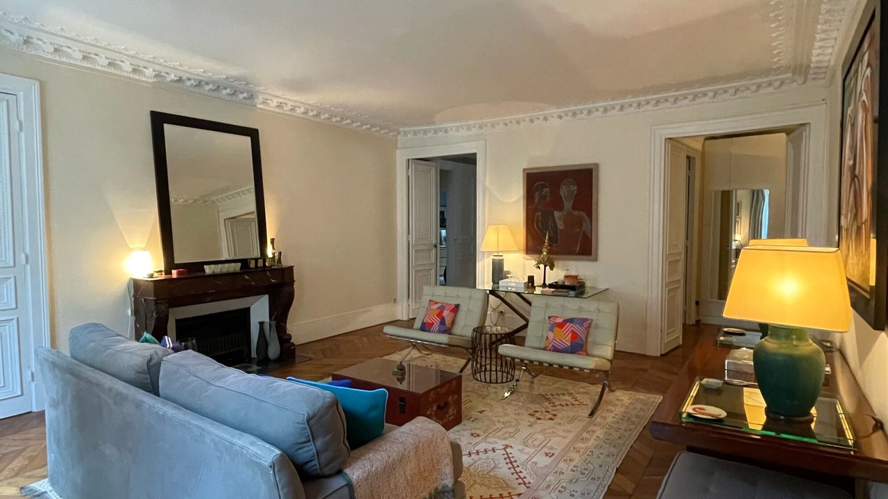 Photo of Livingroom in Quartier du Faubourg-Montmartre