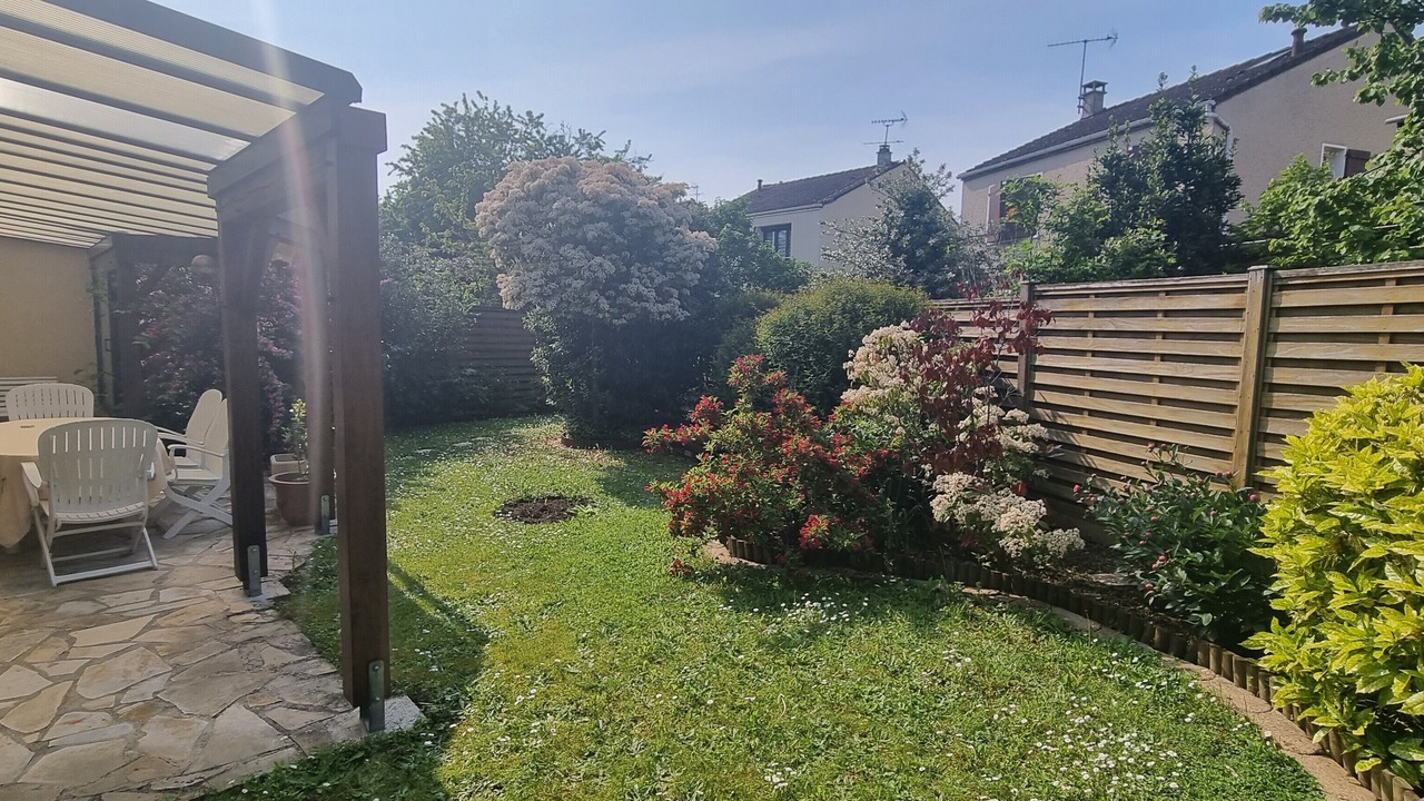 Photo of Outdoor in Villepinte