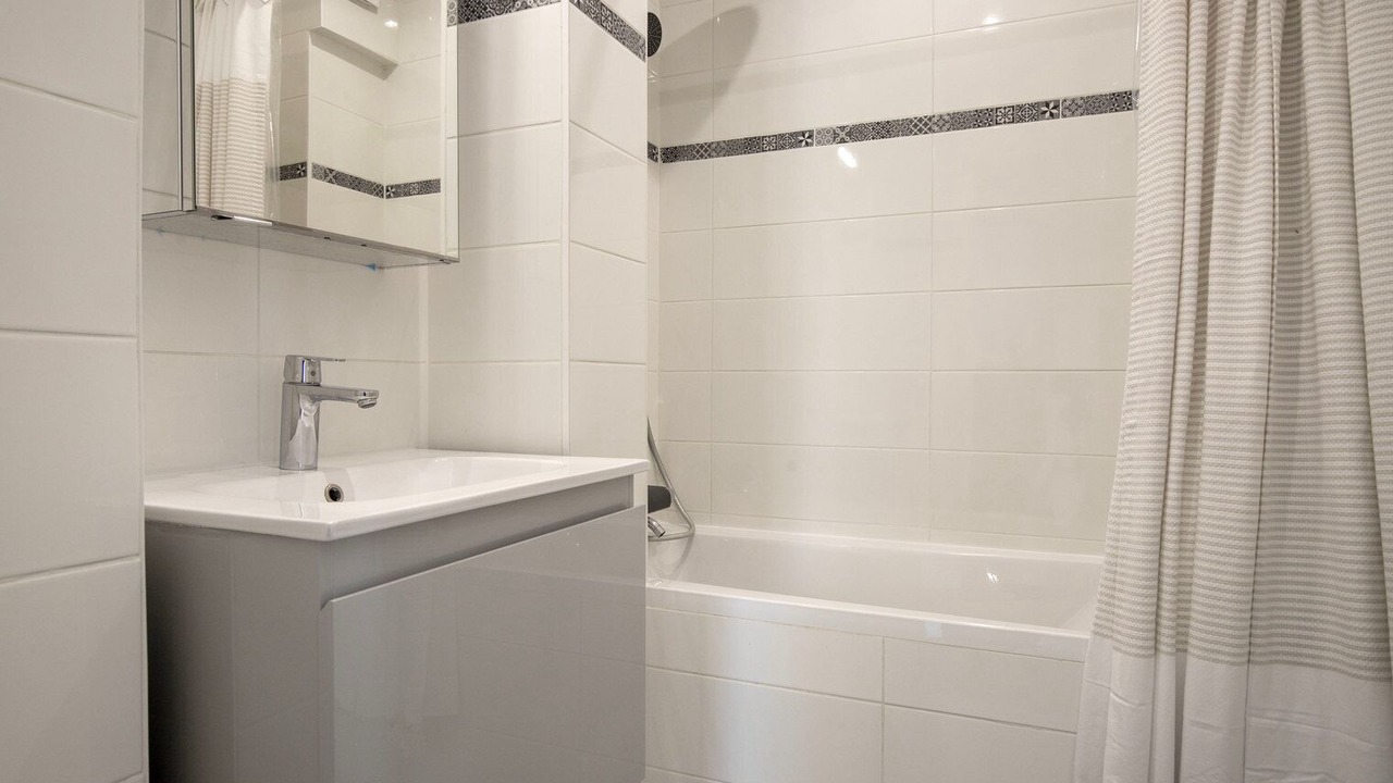 Photo of Bathroom in Paris City Center