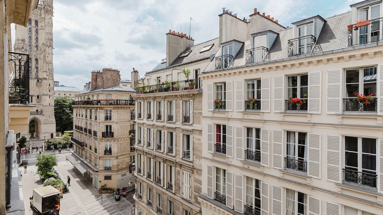 Photo of Others in Paris City Center
