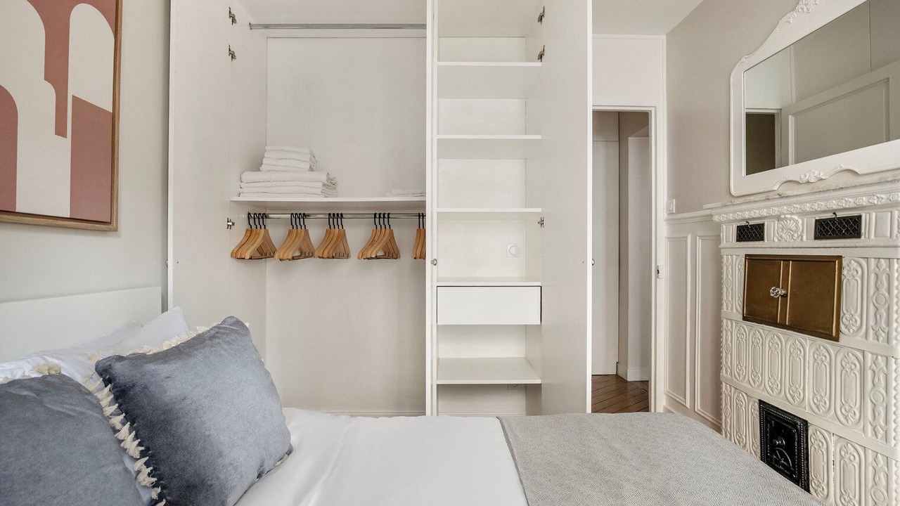 Photo of Bedroom in Chaillot