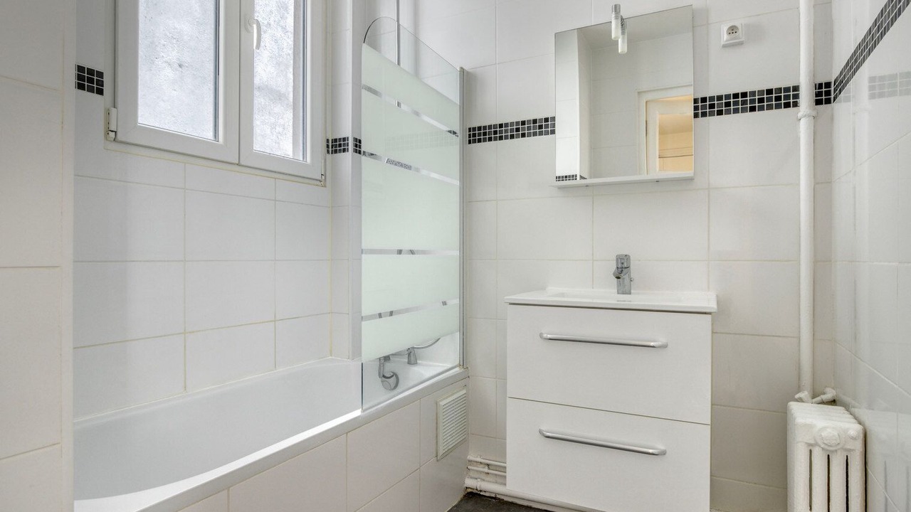 Photo of Bathroom in Auteuil