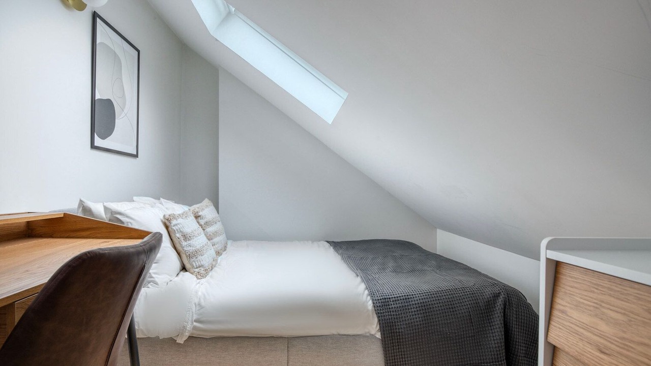 Photo of Bedroom in Sorbonne