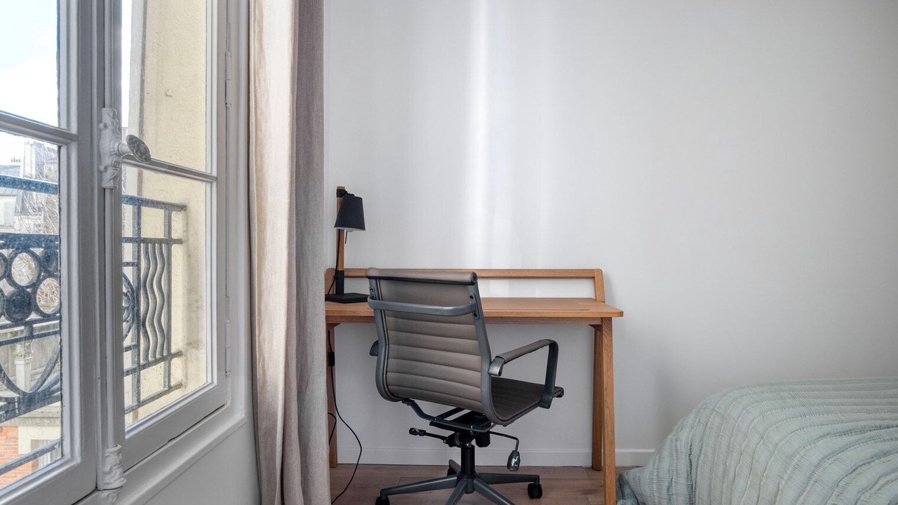 Photo of Bedroom in 16th Arrondissement