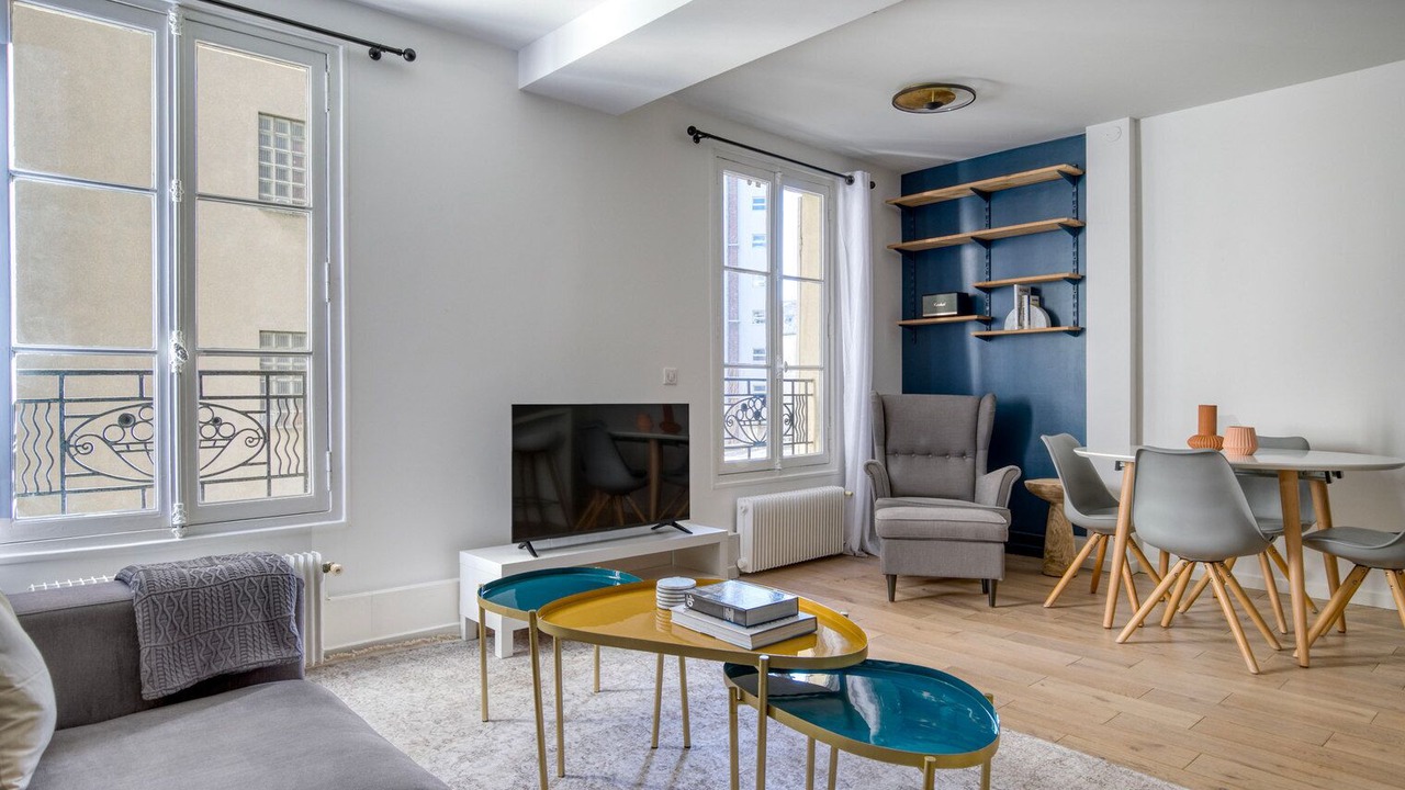 Photo of Livingroom in 16th Arrondissement