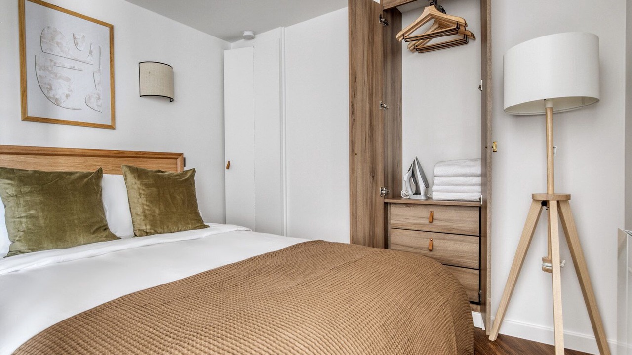 Photo of Bedroom in Quartier de la Place-Vendome
