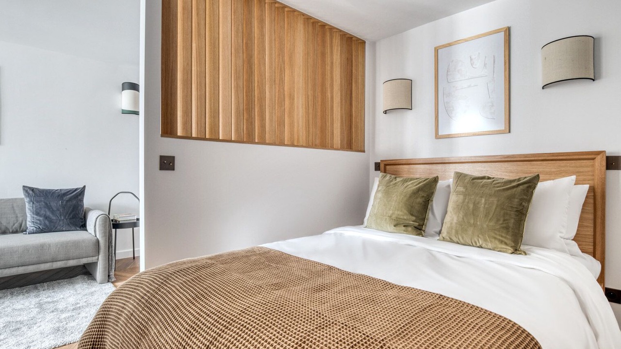 Photo of Bedroom in Quartier de la Place-Vendome
