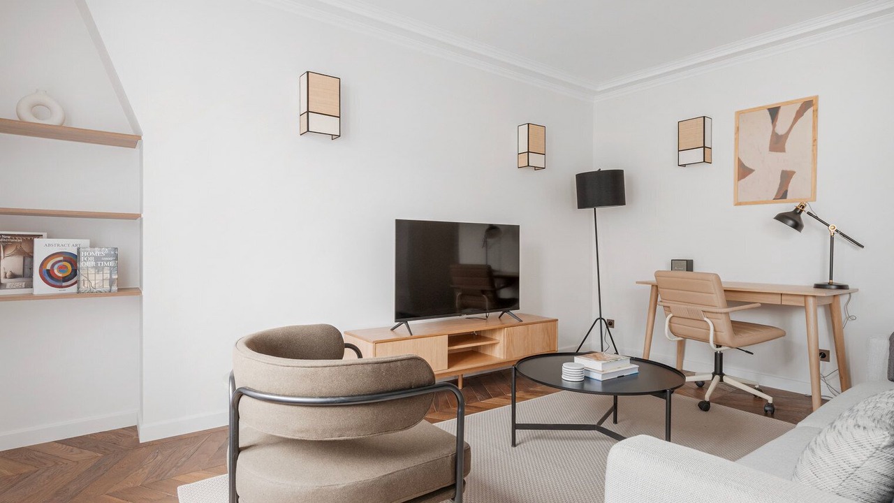 Photo of Livingroom in Quartier de la Place-Vendome