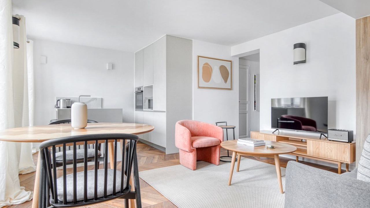 Photo of Livingroom in Quartier de la Place-Vendome