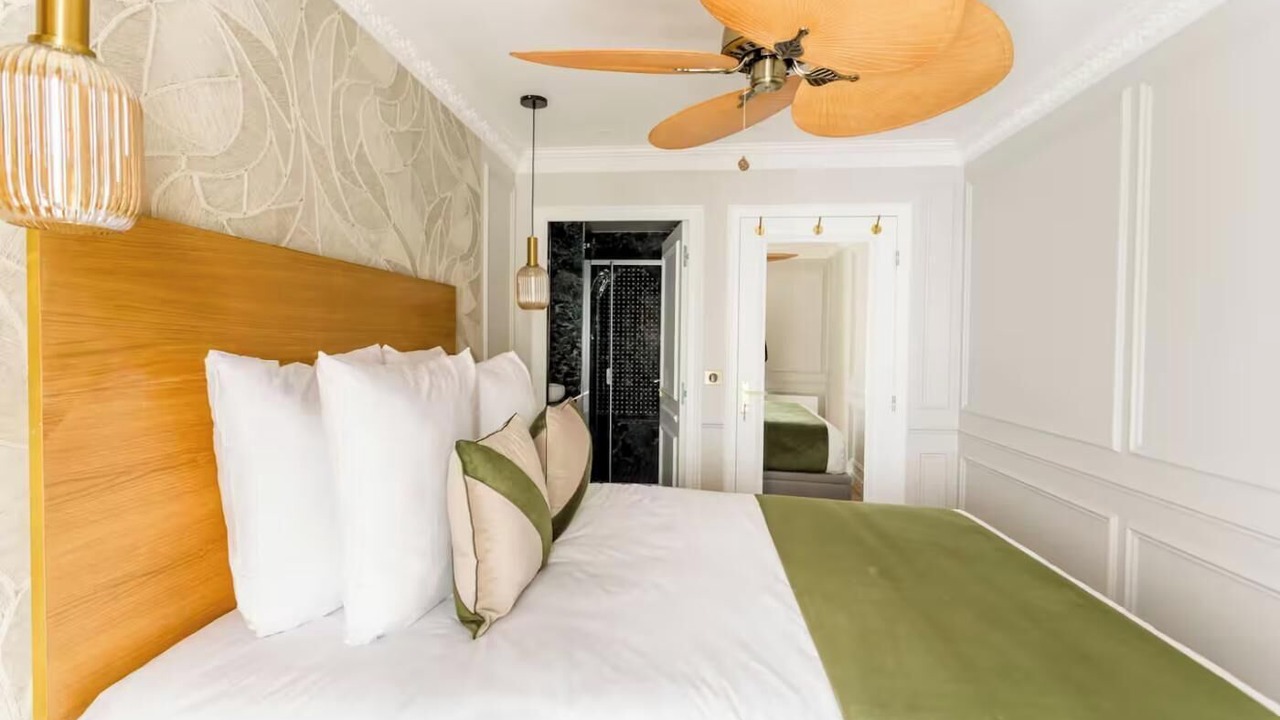 Photo of Bedroom in Quartier de la Place-Vendome