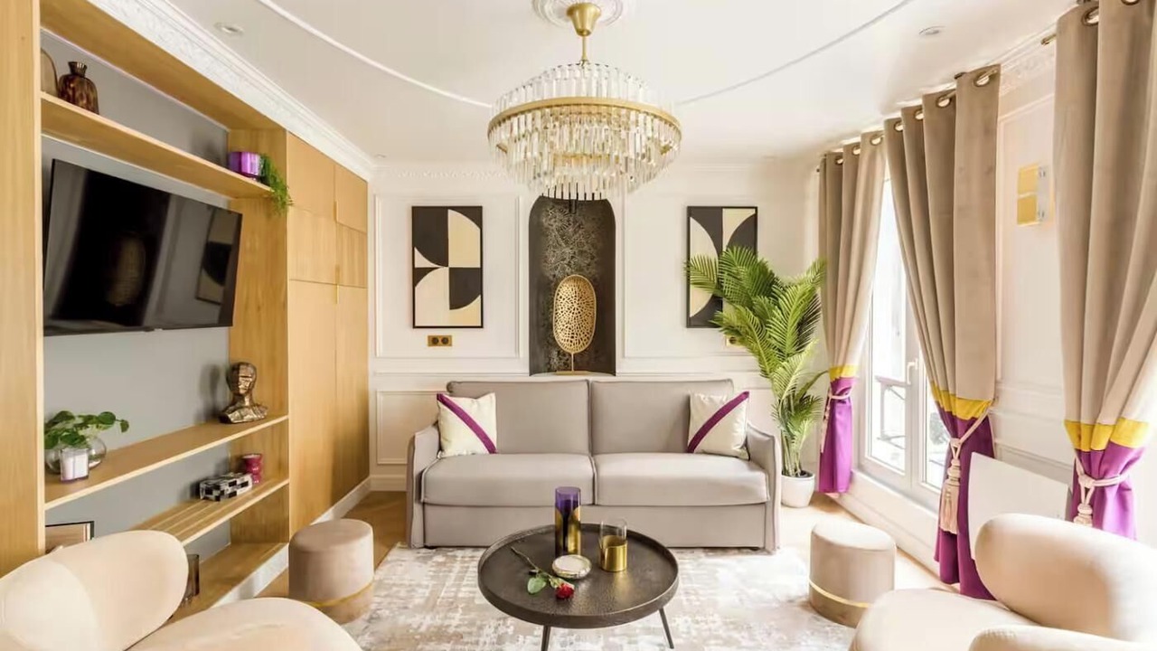 Photo of Livingroom in Quartier de la Place-Vendome