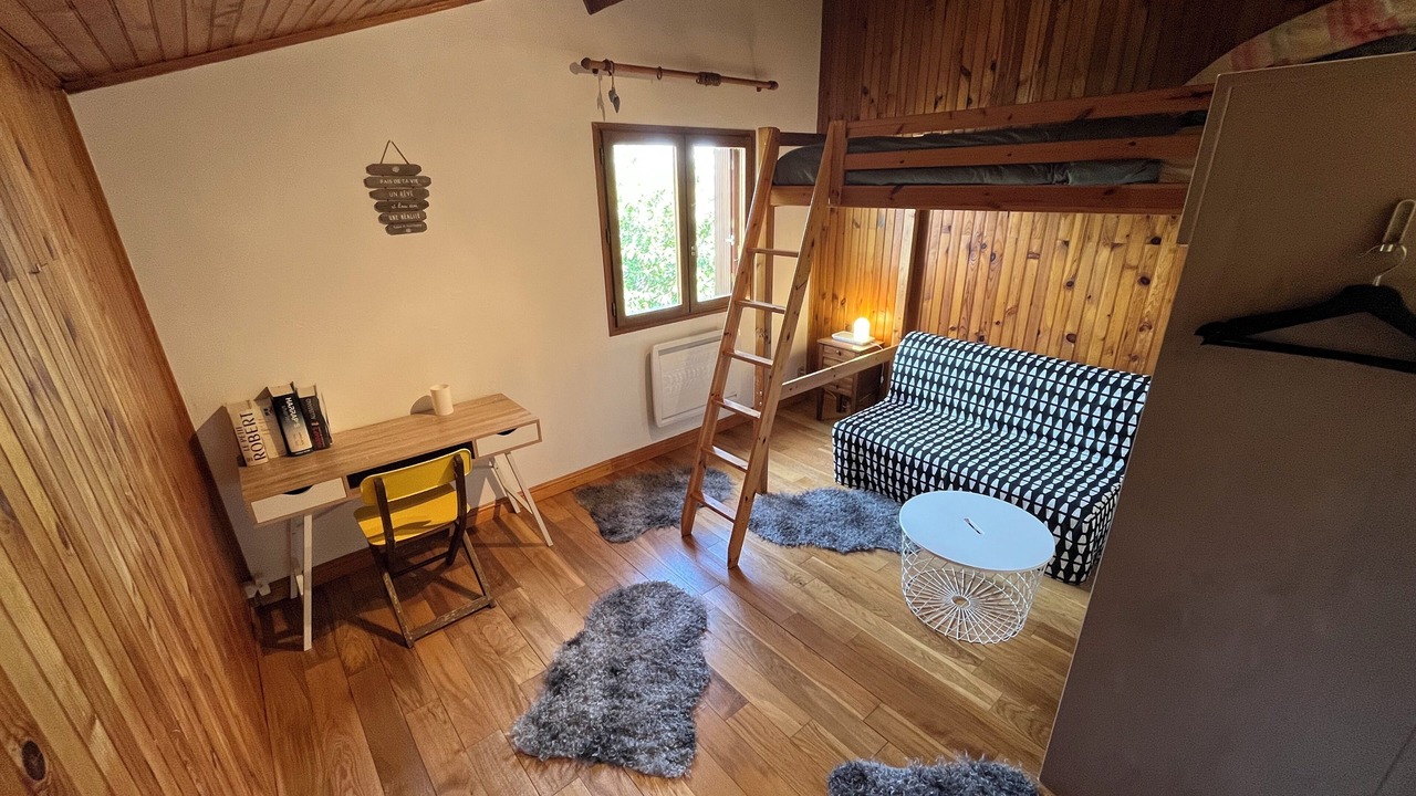 Photo of Livingroom in Le Plateau