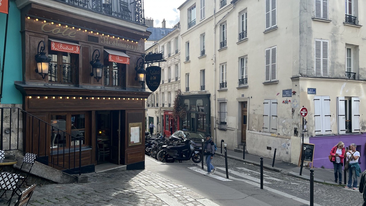 Photo of Outdoor in Montmartre