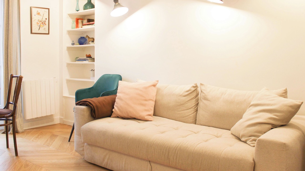 Photo of Livingroom in Quartier de la Folie-Mericourt