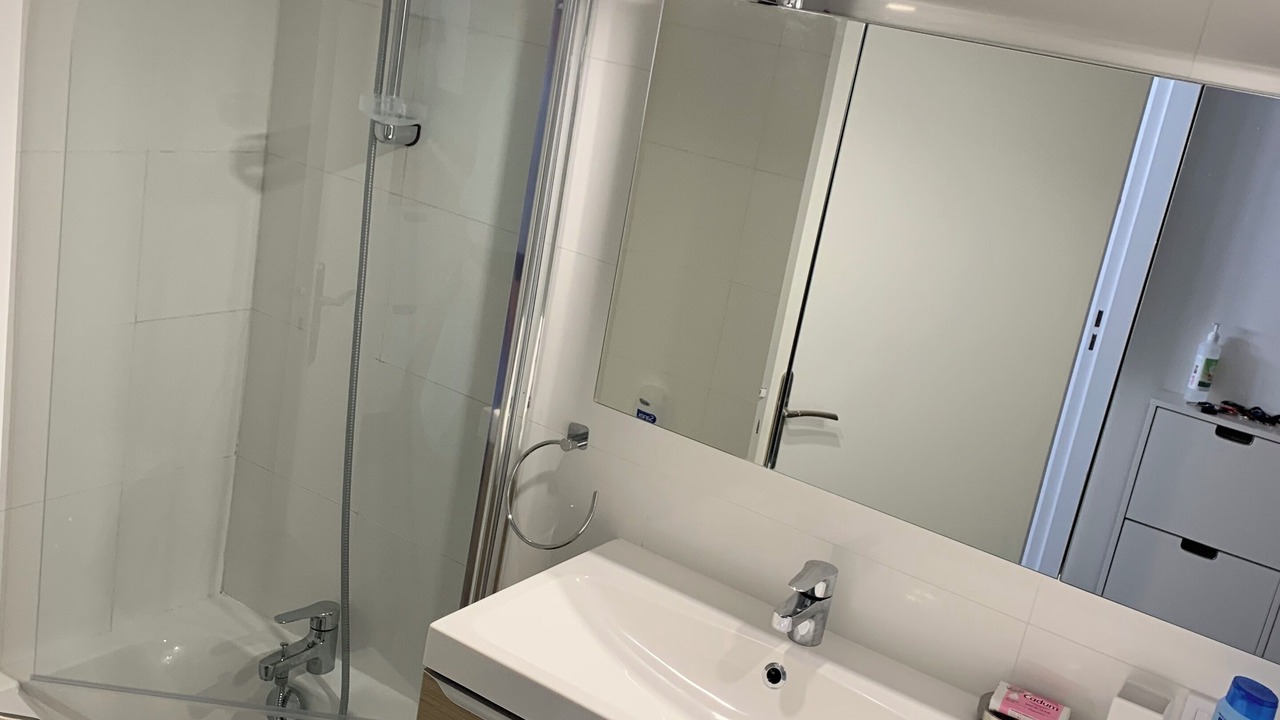 Photo of Bathroom in Plateau - Mont-Valerien