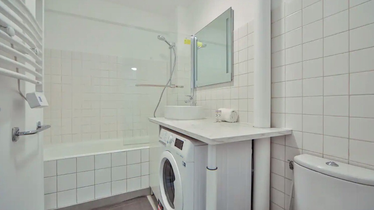 Photo of Bathroom in Croulebarbe