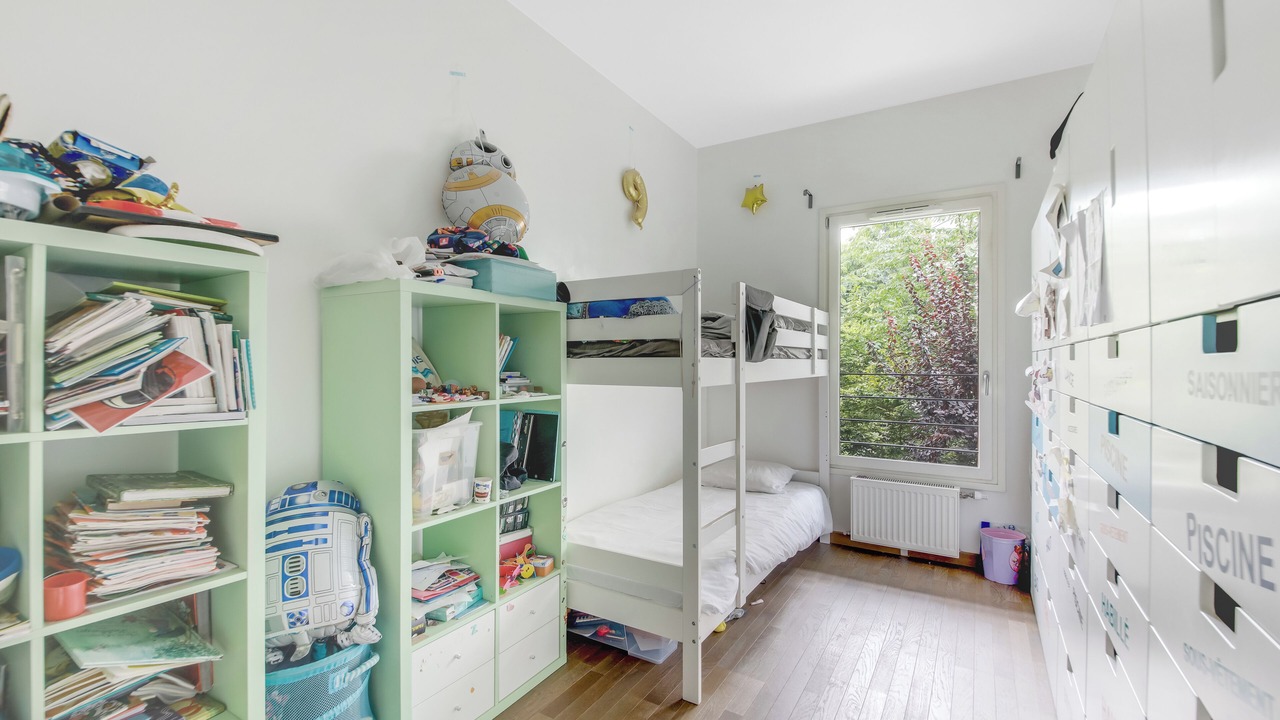 Photo of Bedroom in 19th Arrondissement