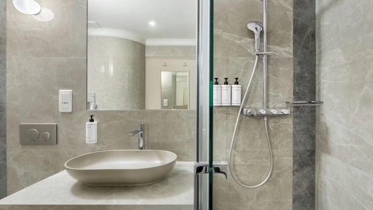 Photo of Bathroom in 3rd Arrondissement