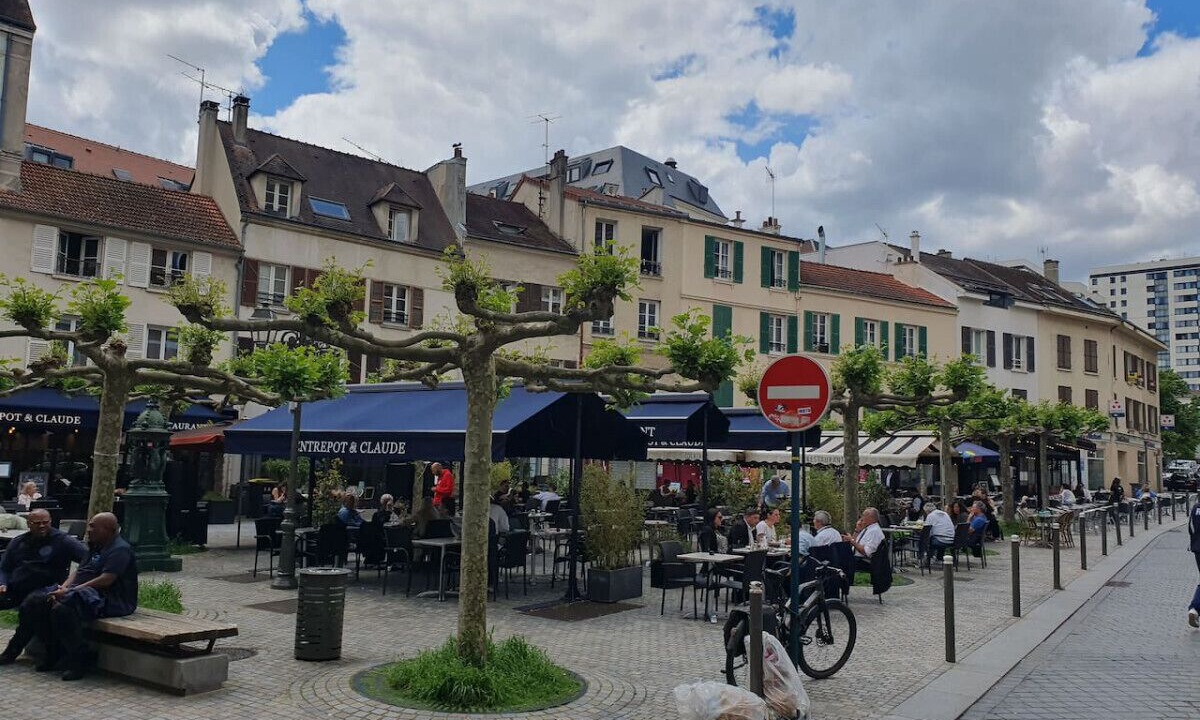 Photo of Others in Suresnes