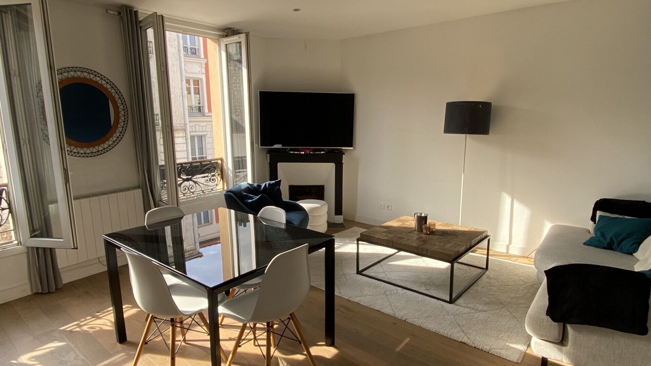 Photo of Livingroom in Louis Bertrand-Mirabeau-Semard