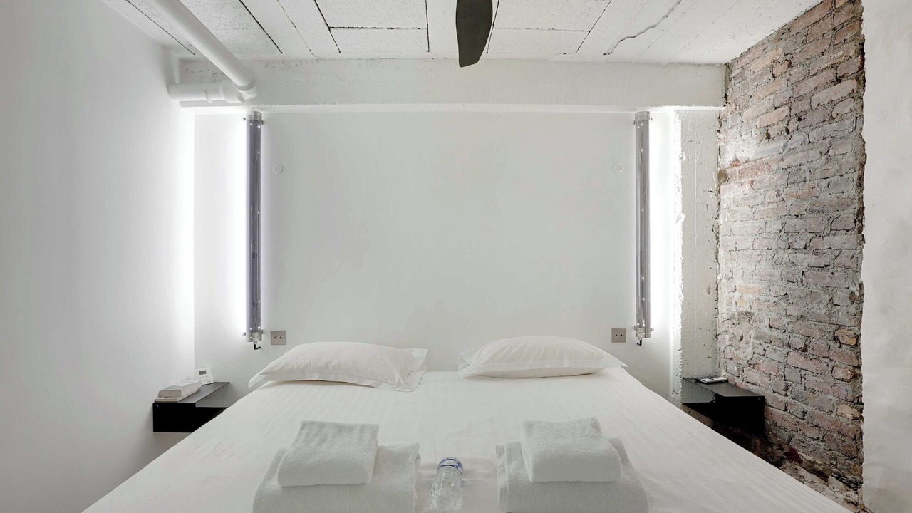 Photo of Bedroom in 18th Arrondissement