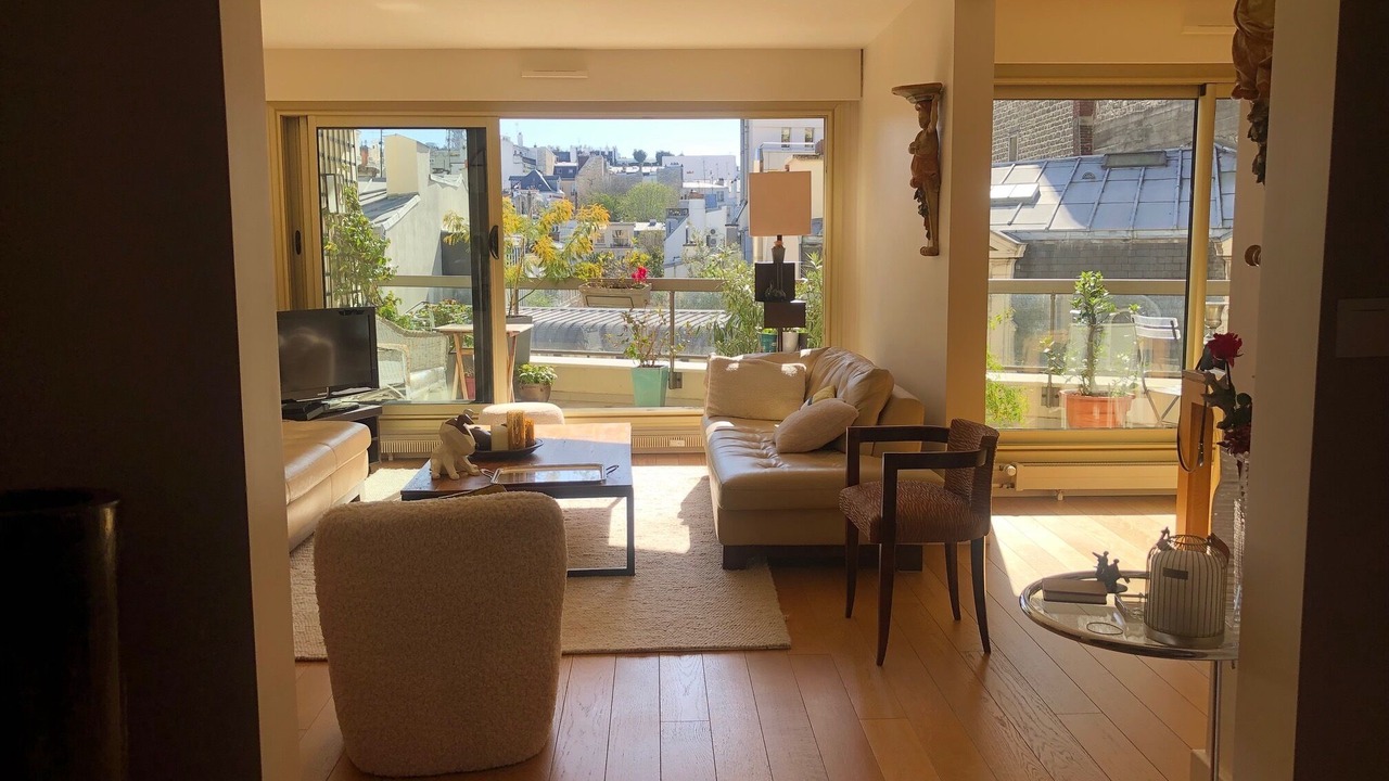 Photo of Livingroom in 16th Arrondissement