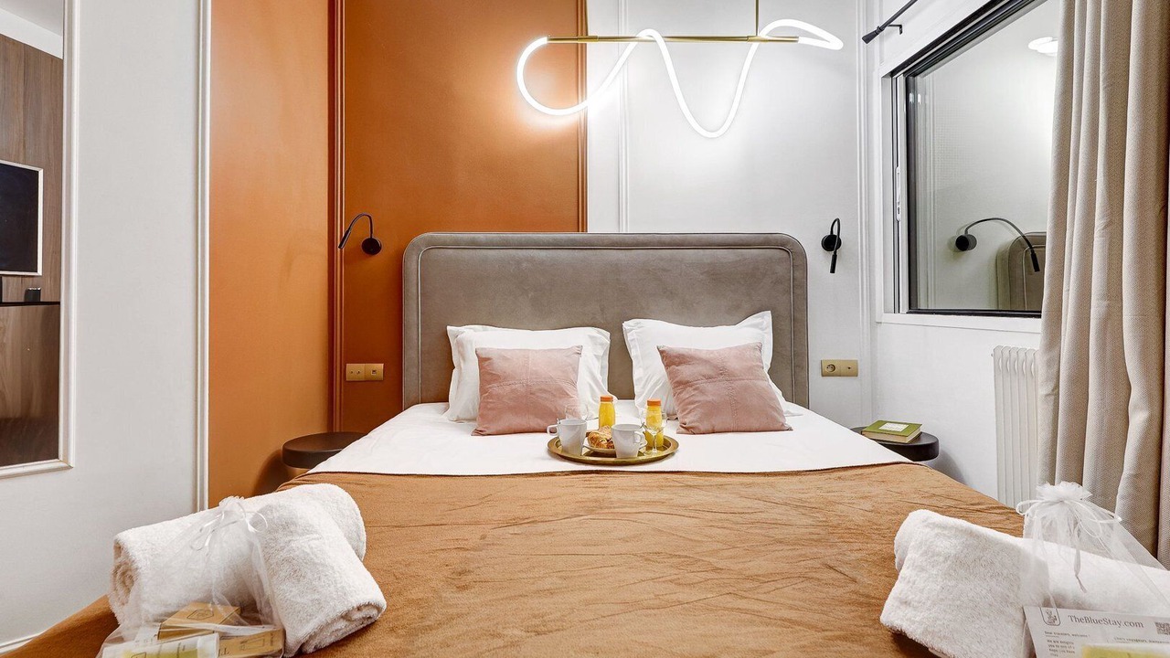 Photo of Bedroom in Passy