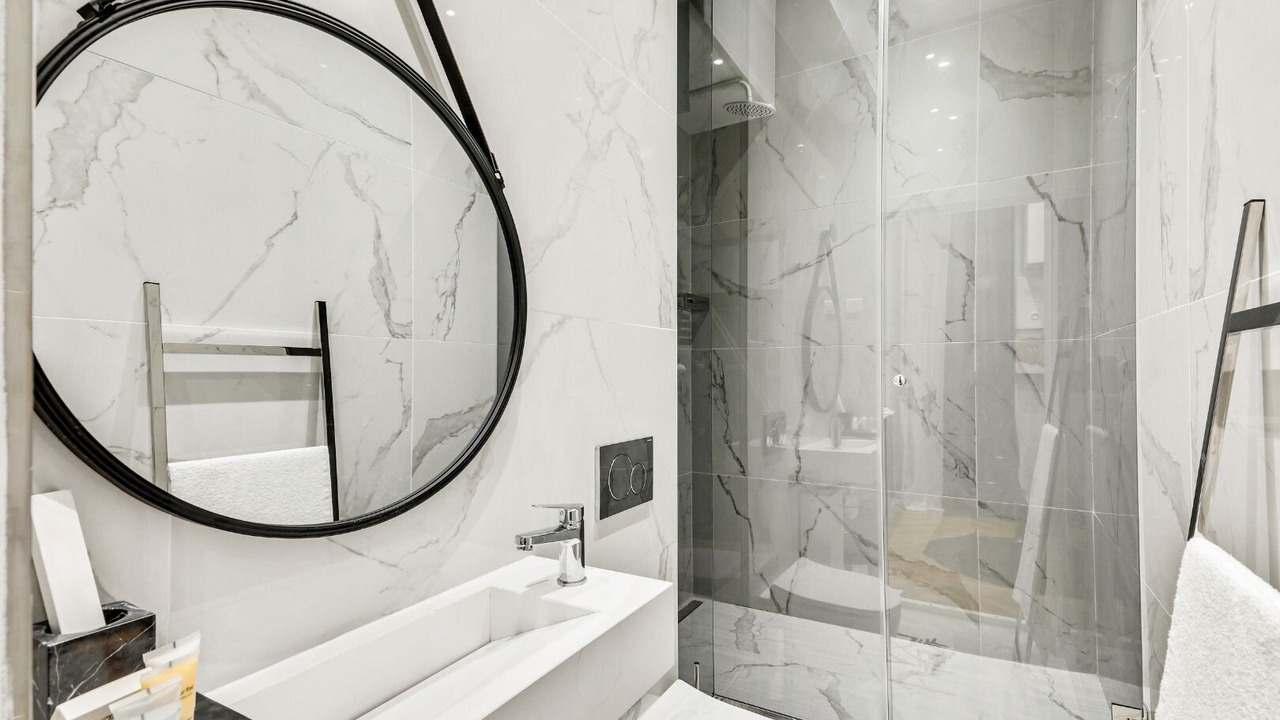 Photo of Bathroom in Saint-Merri
