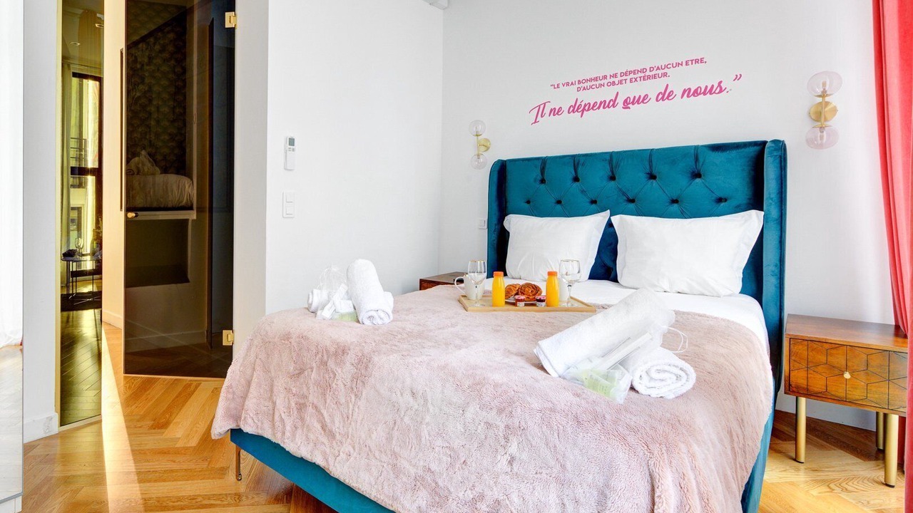 Photo of Bedroom in Saint-Merri