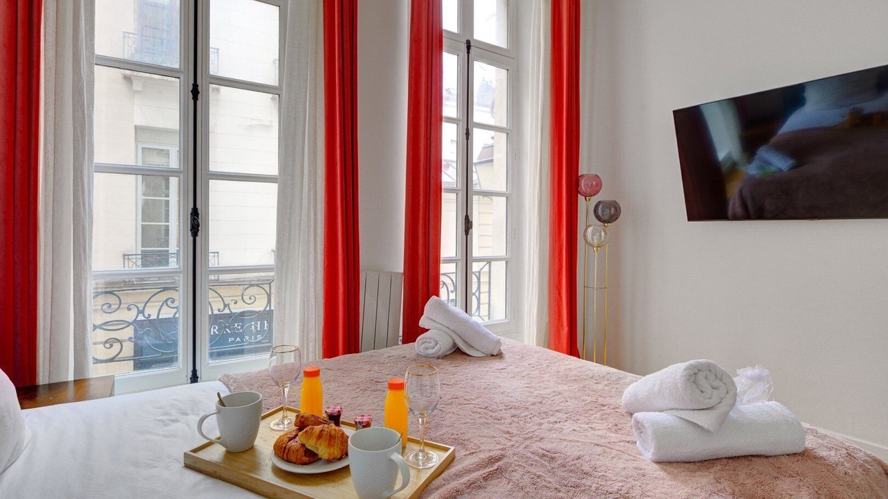 Photo of Bedroom in Saint-Merri
