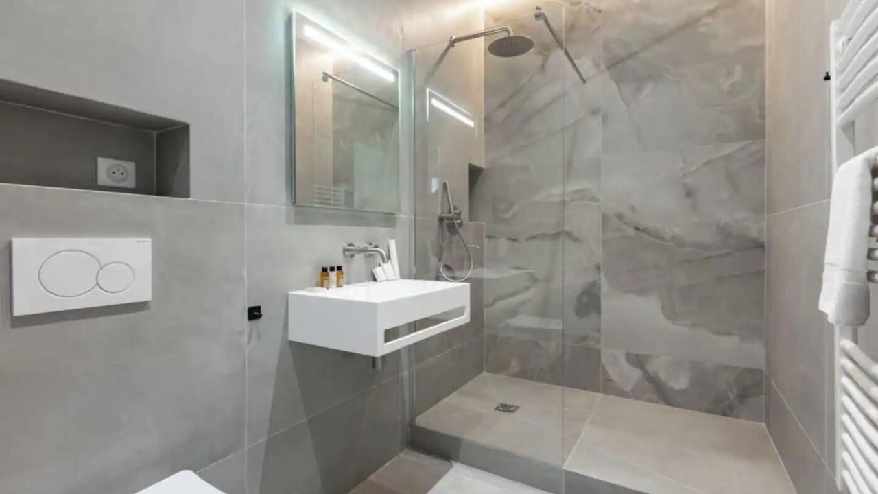 Photo of Bathroom in Gaillon
