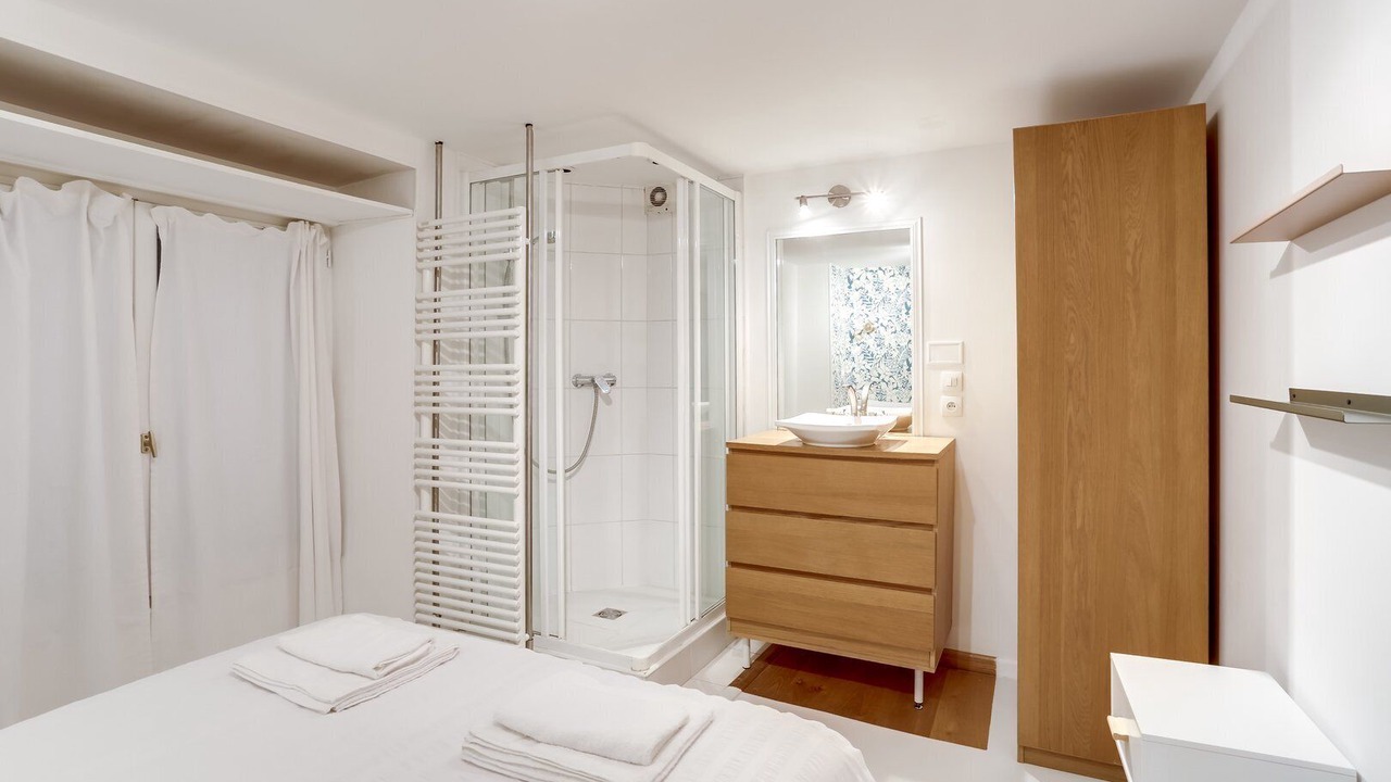 Photo of Bathroom in Enfants-Rouges