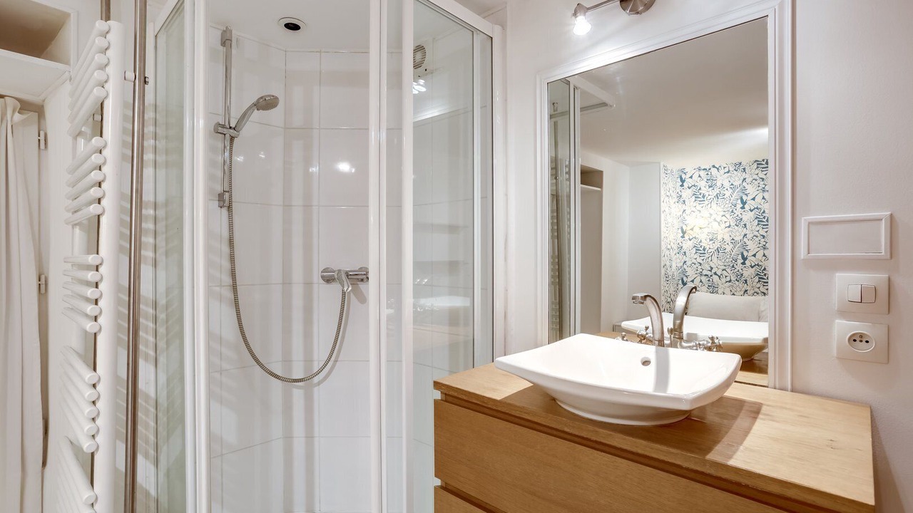 Photo of Bathroom in Enfants-Rouges