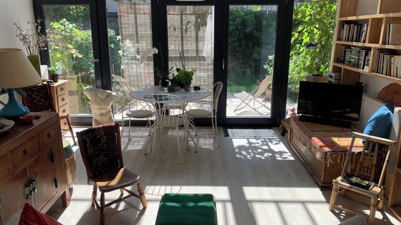 Photo of Livingroom in Louis Bertrand-Mirabeau-Semard