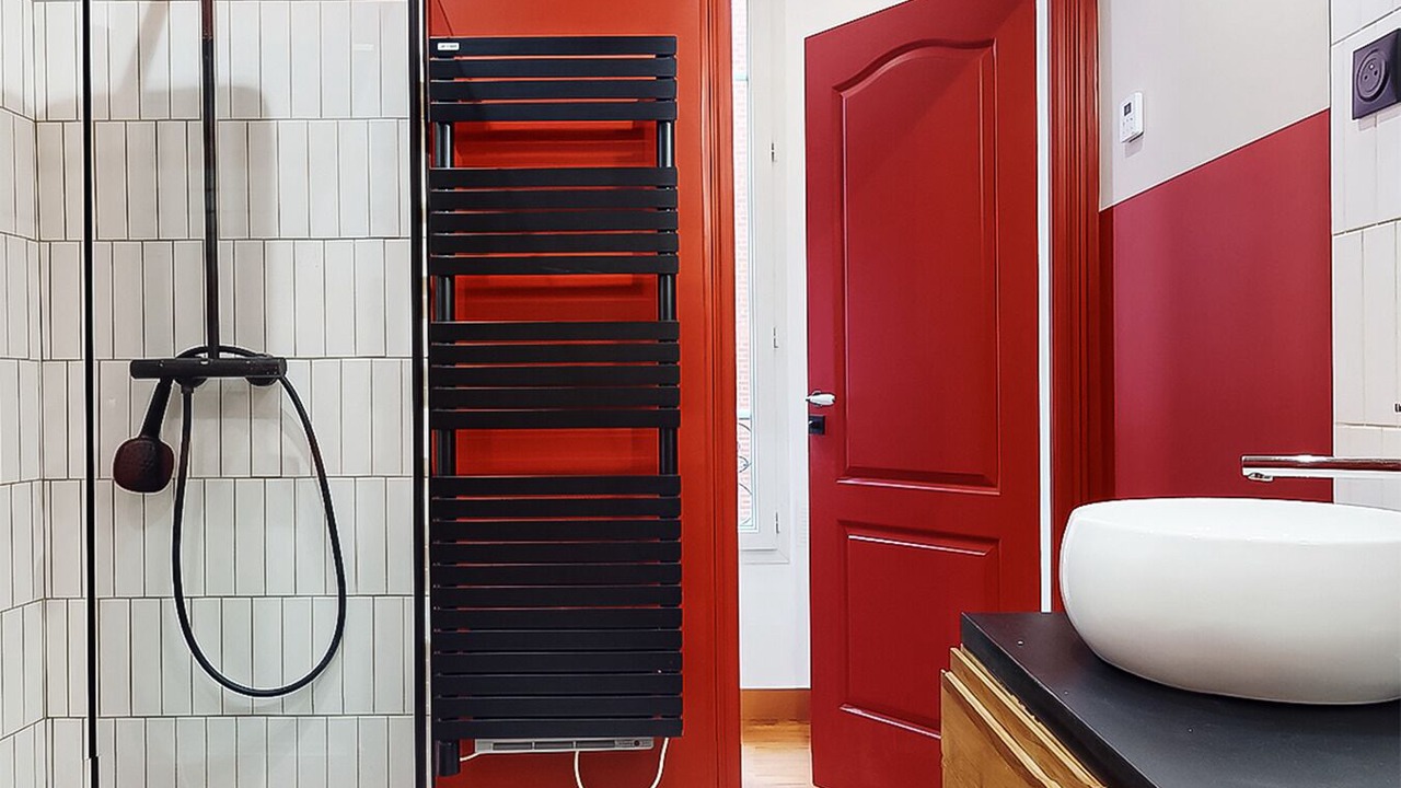 Photo of Bathroom in Clichy
