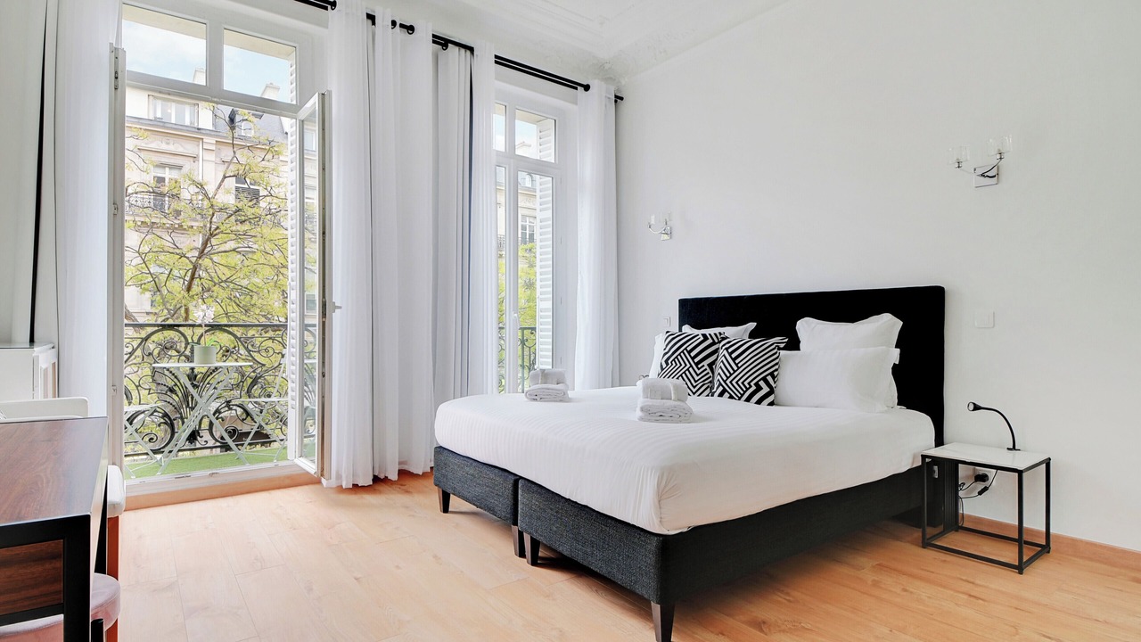 Photo of Bedroom in Hopital Saint-Louis
