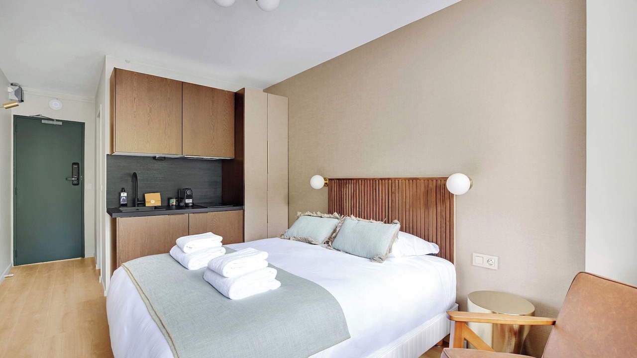 Photo of Bedroom in Meudon-la-Foret