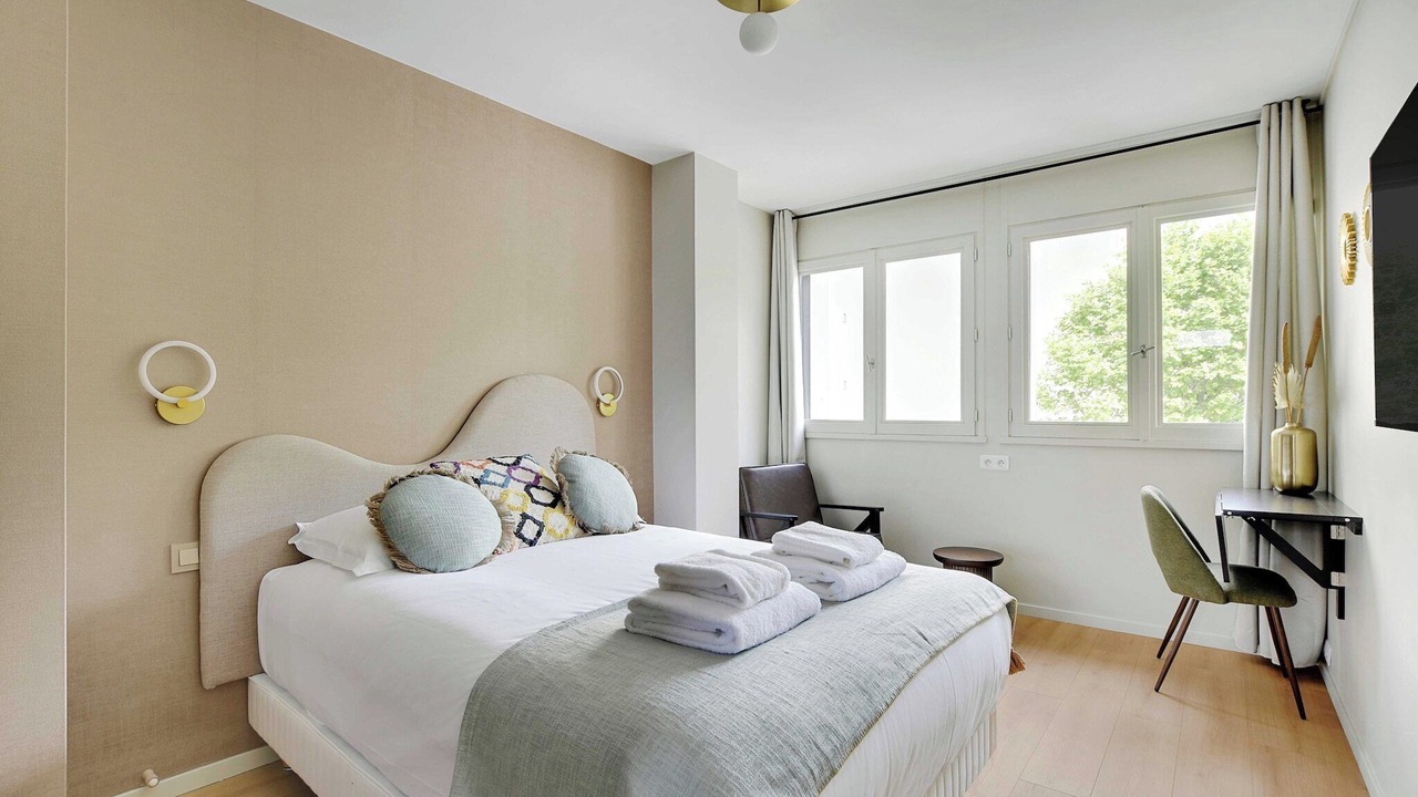 Photo of Bedroom in Meudon-la-Foret