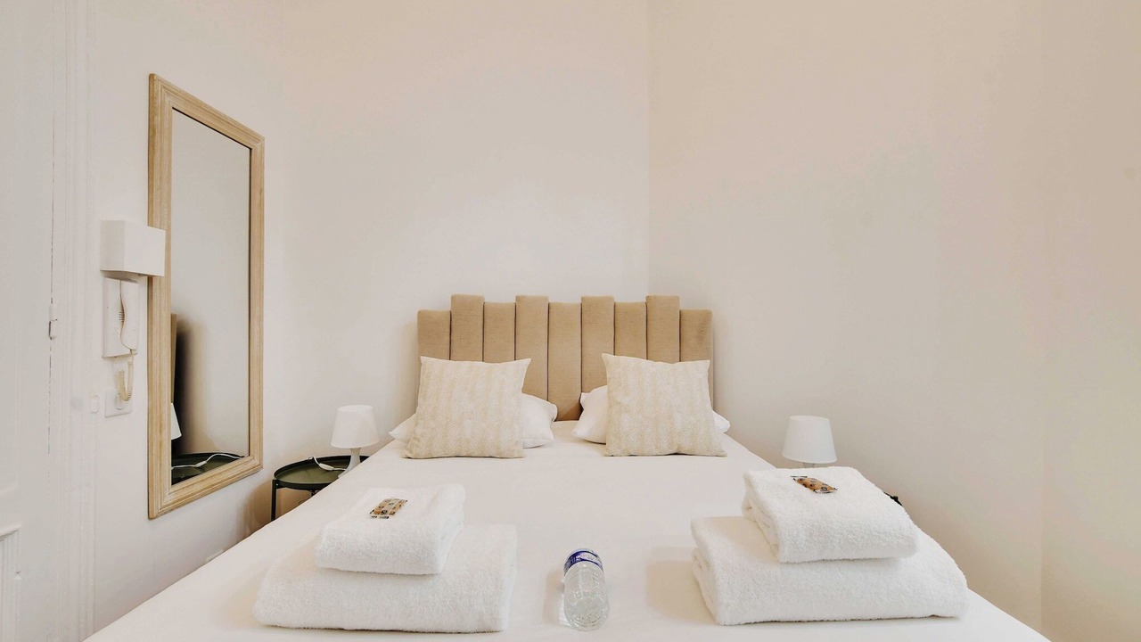 Photo of Bedroom in 16th Arrondissement