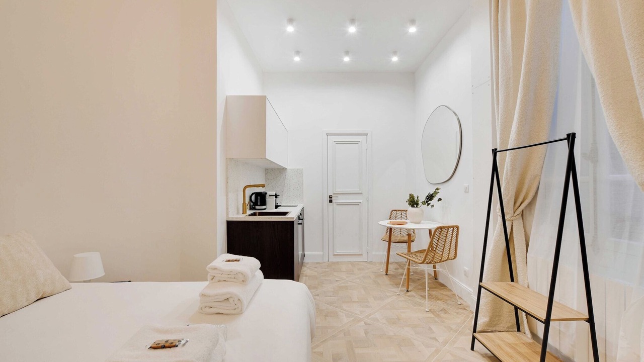 Photo of Bedroom in 16th Arrondissement