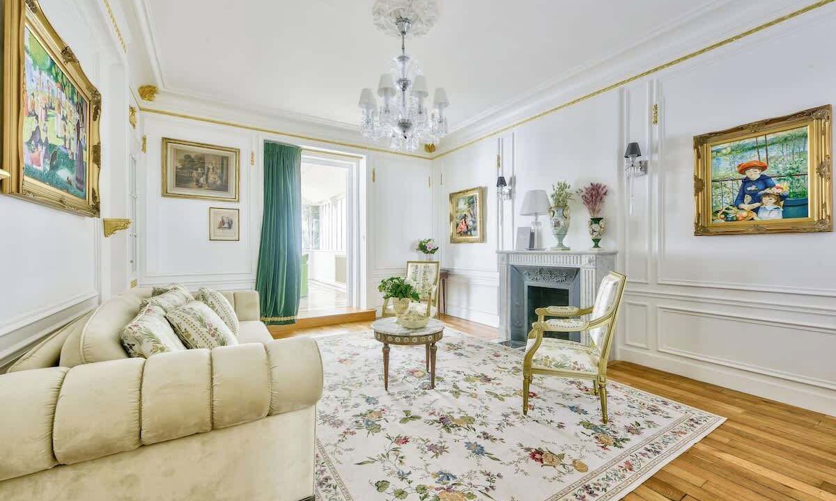 Photo of Livingroom in Porte-Dauphine