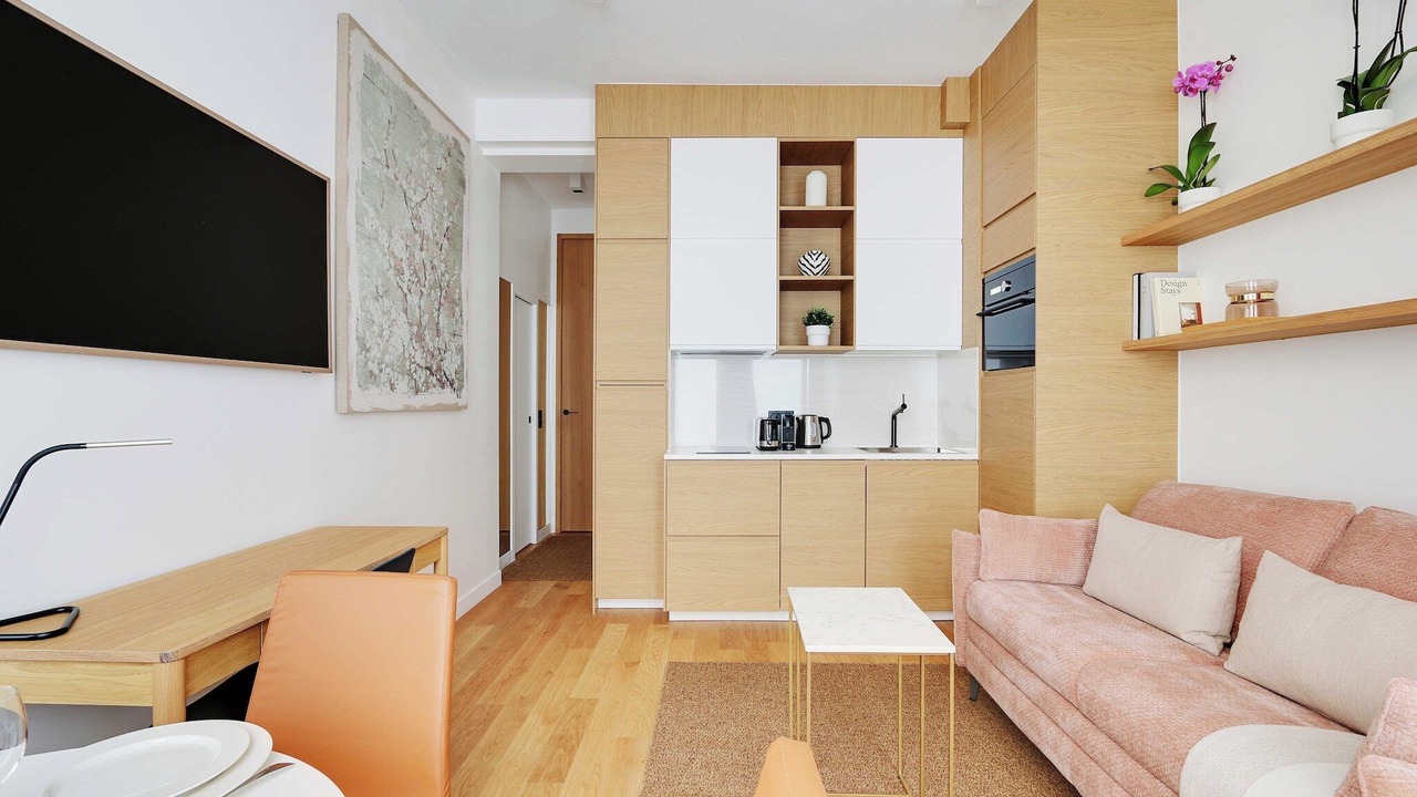 Photo of Livingroom in Quartier de l'Ecole-Militaire